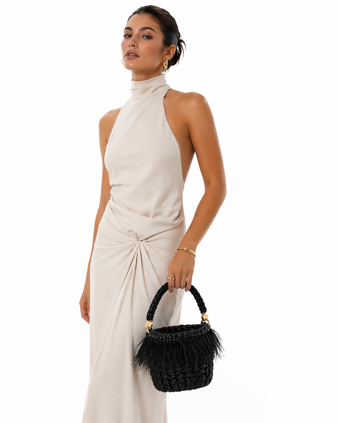 Bolso en Crochet con Plumas y Asa Rigida