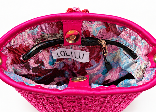 Bucket Fucsia Jardín Tropical Bordado a Mano