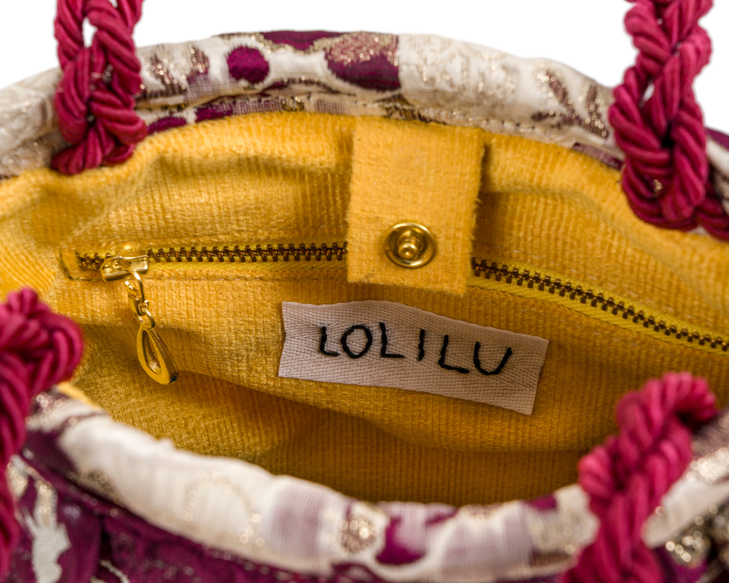 Brocado Vinotinto con Flores Beige