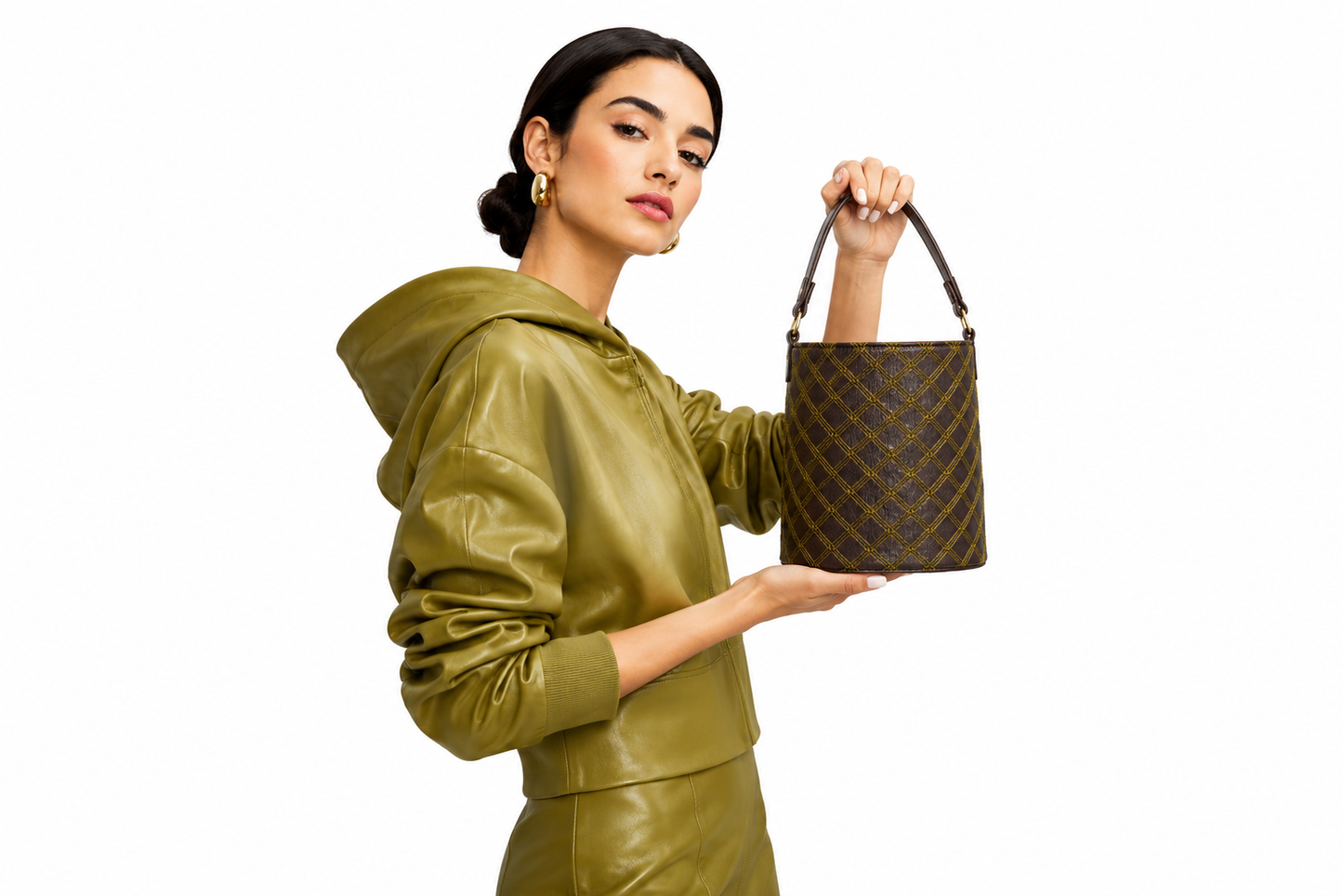 Versa Cafe con Pespunte en Cuero Textil